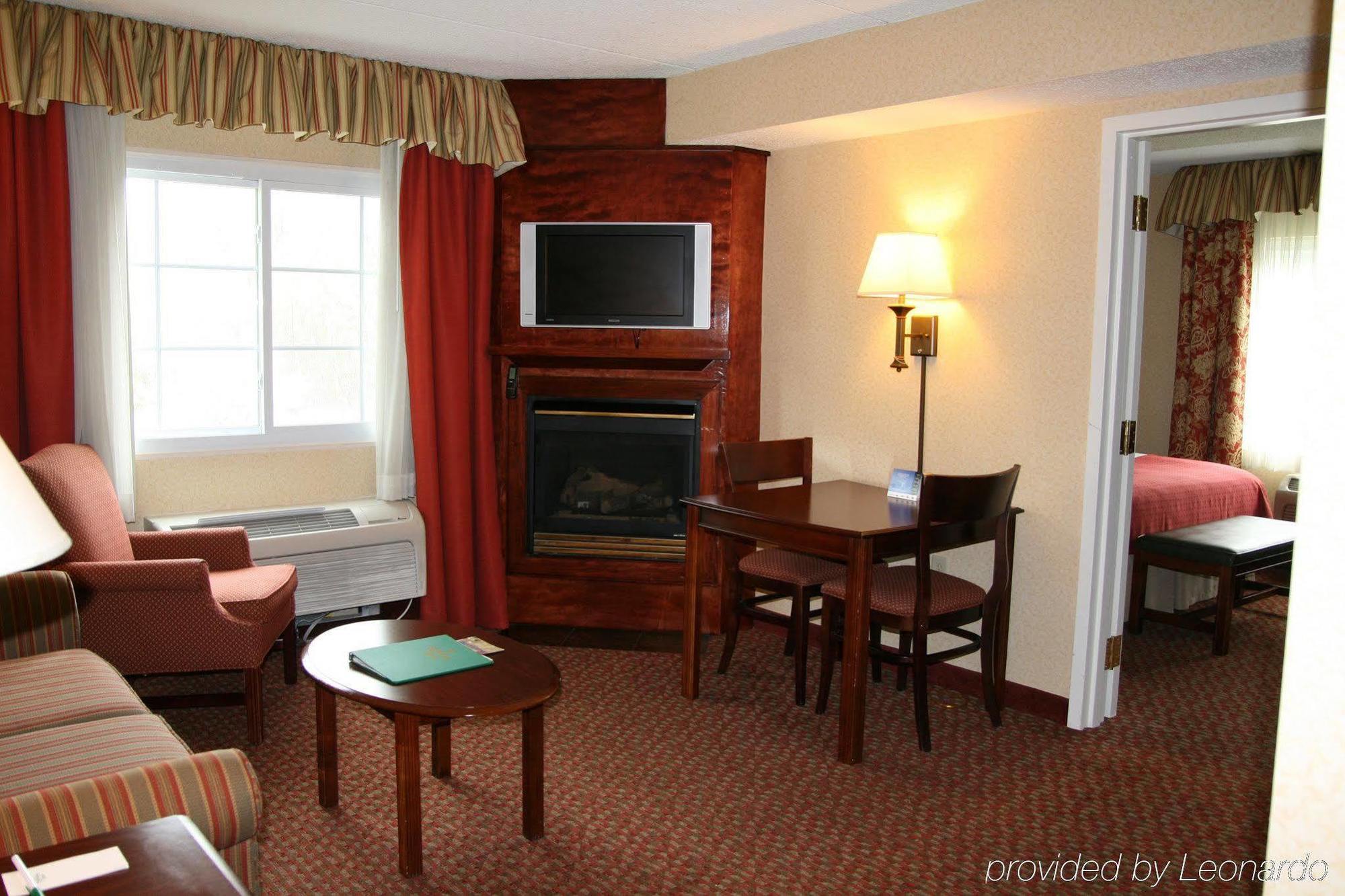Holiday Inn Salem By Ihg Екстер'єр фото